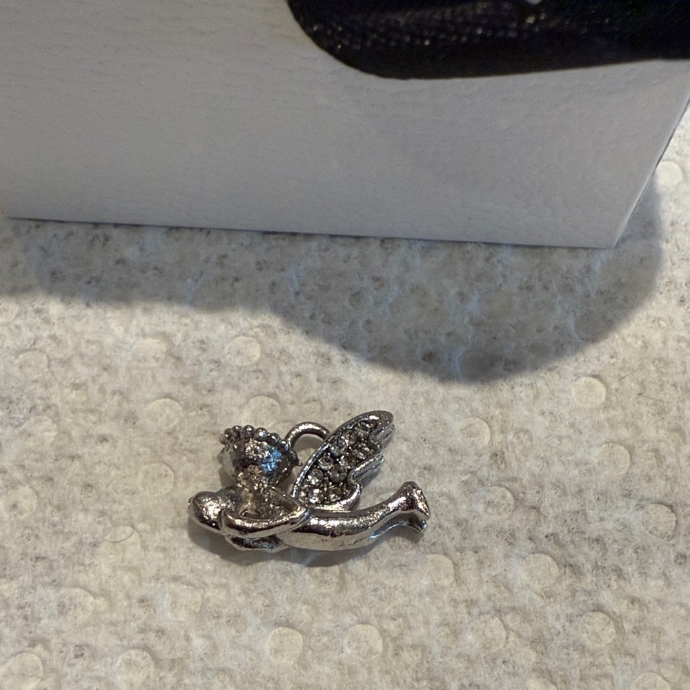 Silver Angel Charm PendantPandora